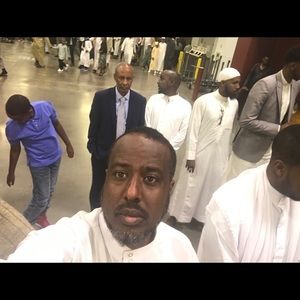 Meet your Posher, Anwar